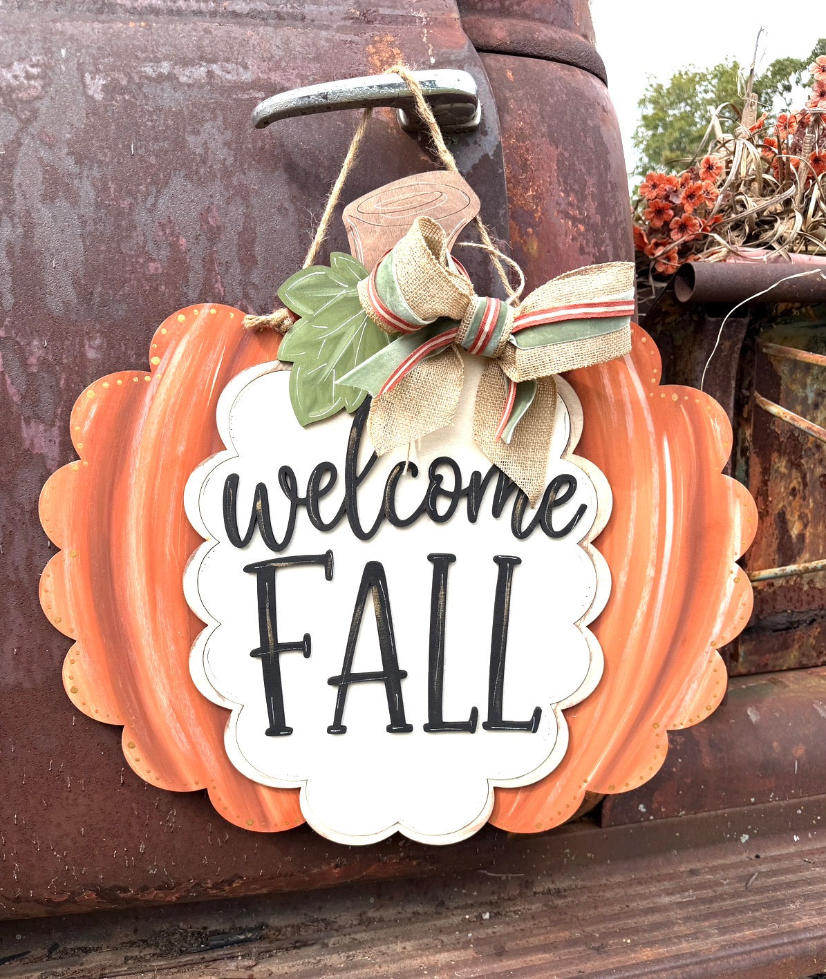 DIY Welcome Fall Pumpkin